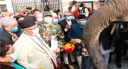 चिडियाखानाको गैंडाको खाना खर्च व्यहोर्ने प्रधानमन्त्रीको घोषणा 